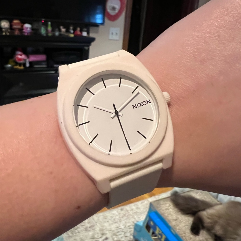 Nixon Timeteller White Silicone watch Brand New! NWOT